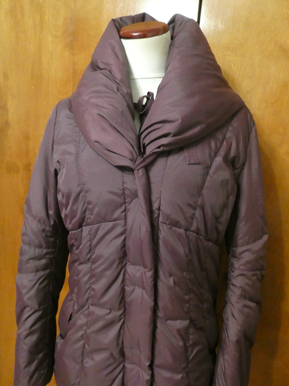 Tahari Women's Burgundy Down Puffer Winter Detailed Coat Jacket Small