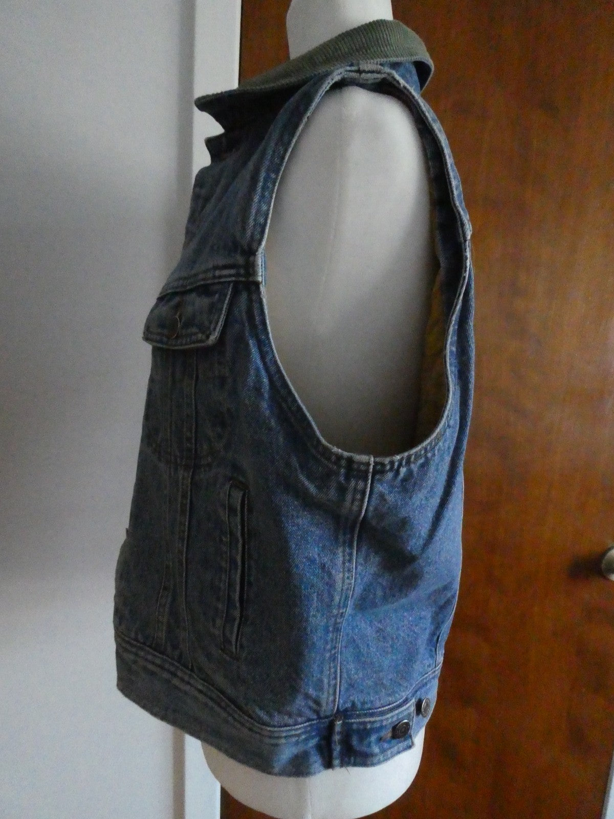 Ventura Denim Vest Cotton Quilted Lined Blue Jean Trucker Style Vintage Medium