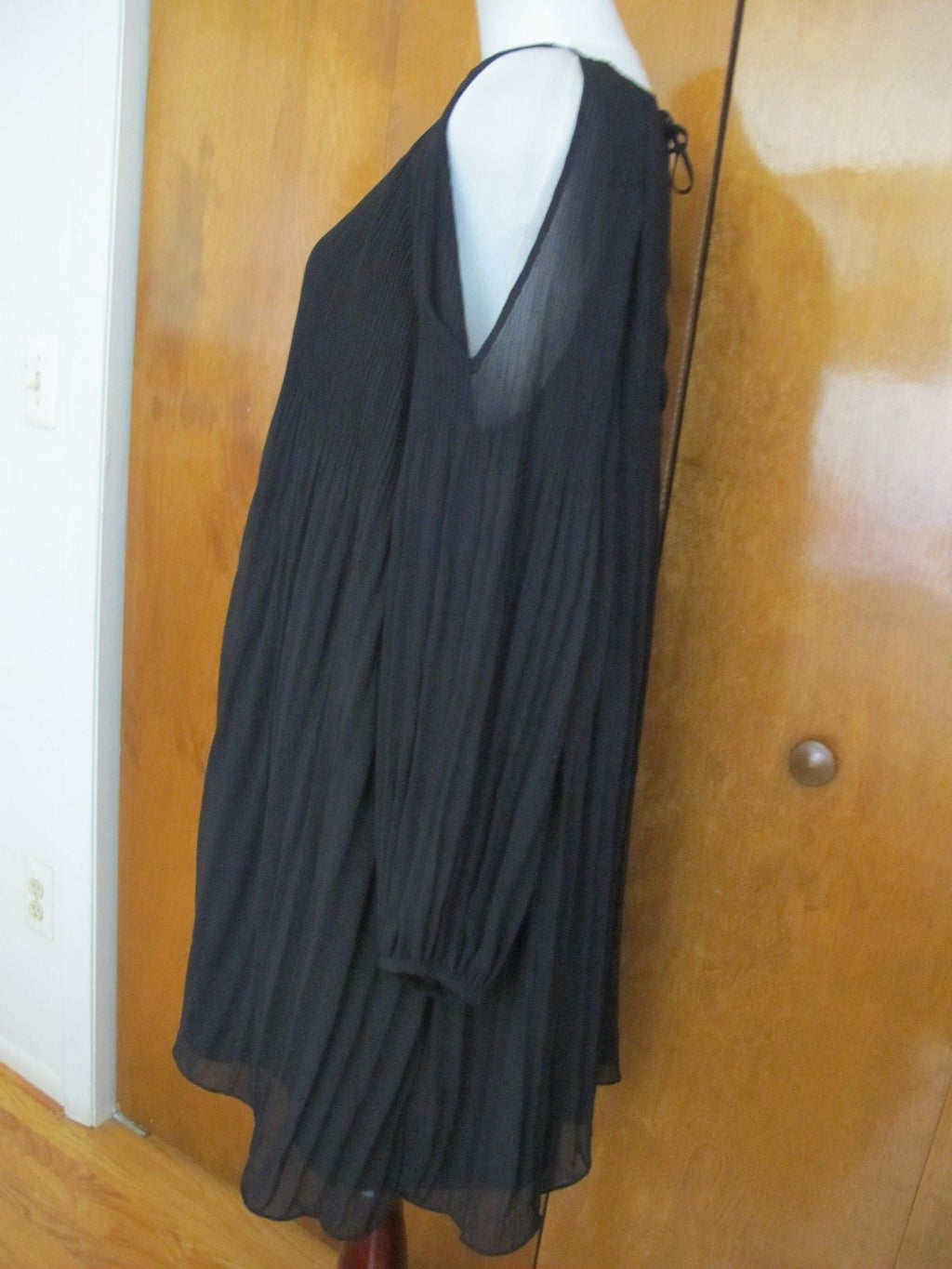 Sanctuary women’s black pleated evening cutout A-line dress size Xlarge 