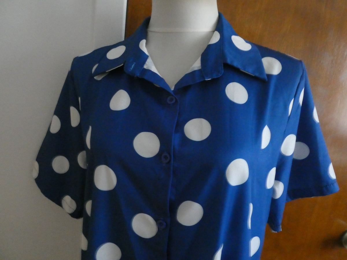Women's navy/white polka dot button-down collared dress size XL