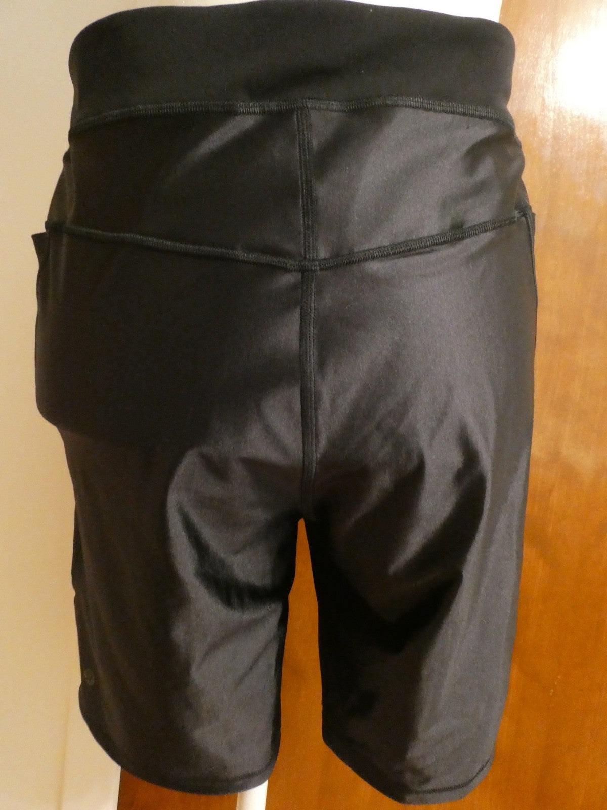 Lululemon Satin Shine Panelled HR Short 8" Wordmark Black Size 14 NWT