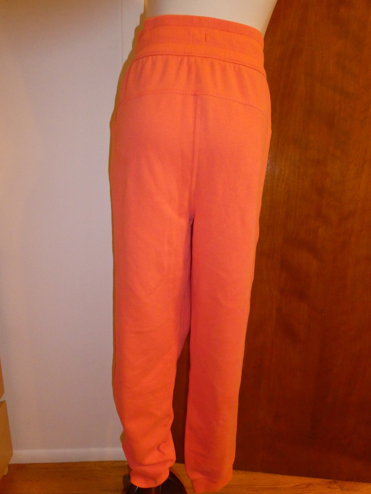 Lululemon Women’s Orange Scuba HR Jogger Size 14