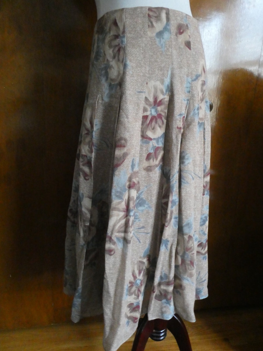 Jones New York Collection women's multicolor lined pleated skirt New