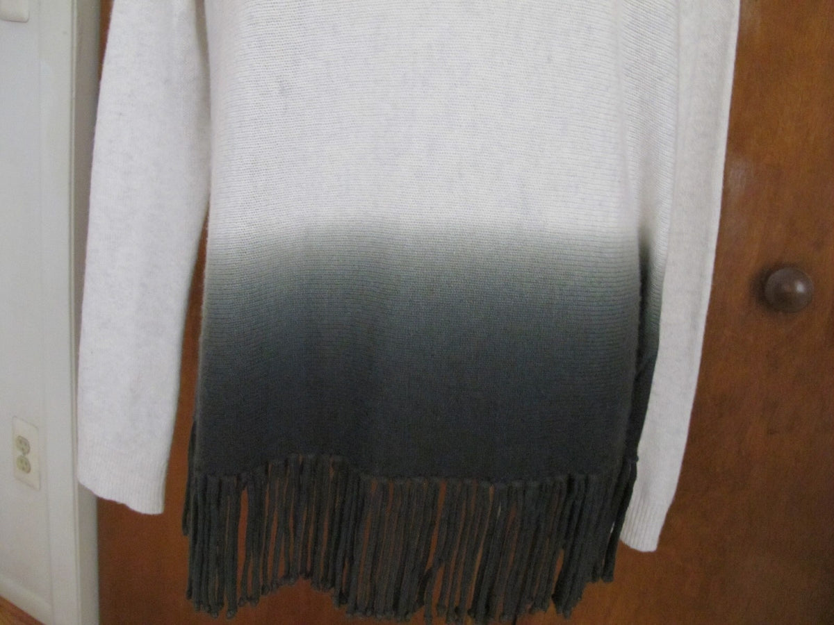 Aqua Women's Ash Army Cashmere Fringe Crewneck Pullover Large