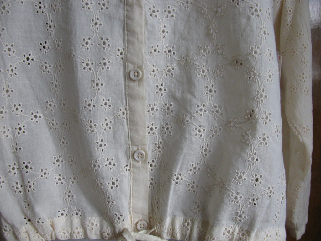 Free People women's 3/4 Sleeves ivory cotton crocheted fabric tunic top Medium 