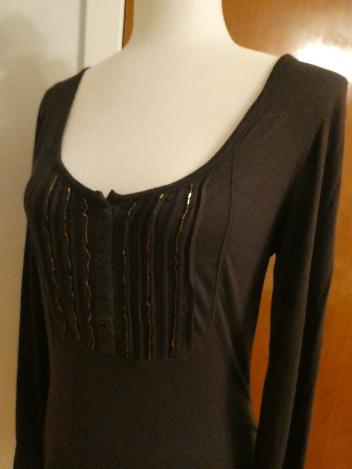 Michael Kors women brown rayon beads decorated top sz S/P (means regular Small)