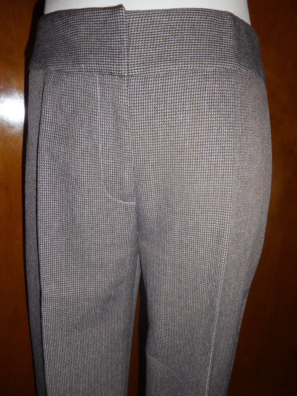 Tahari women's brown/beige dress pants size 4P