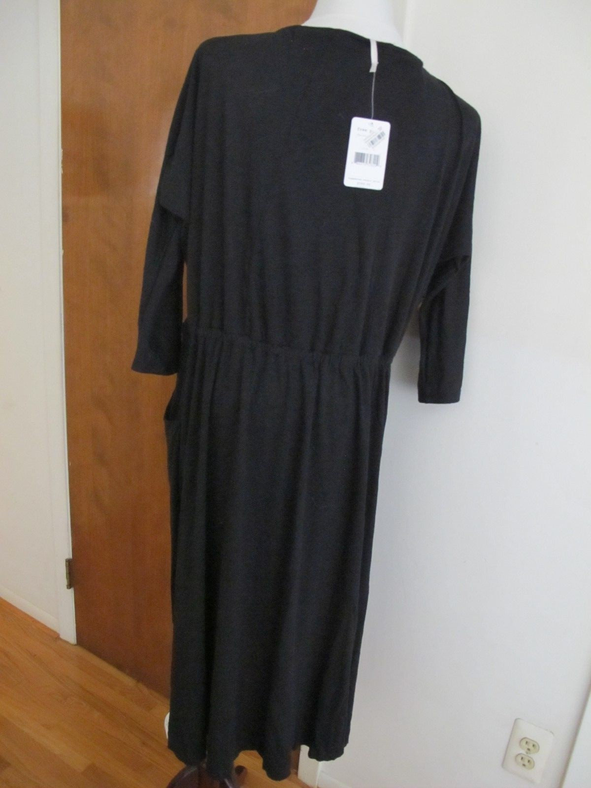 Free People women’s black dress Small 