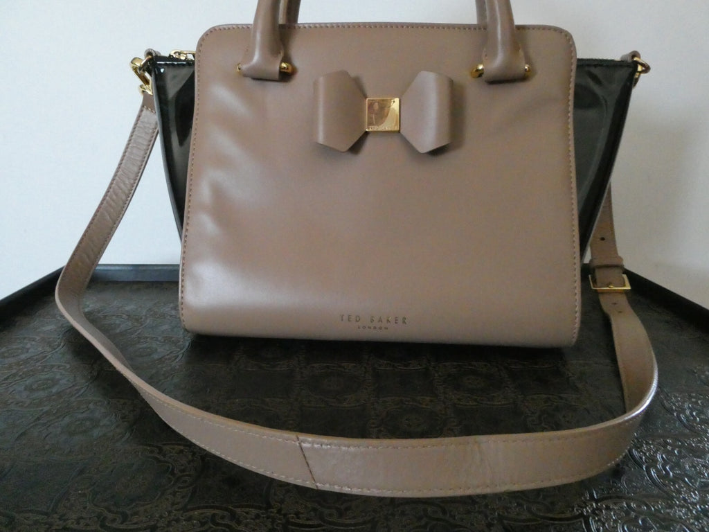 Ted Baker London Leather Crossbody Bag Nude/Black Top Handle Gold Bow Handbag