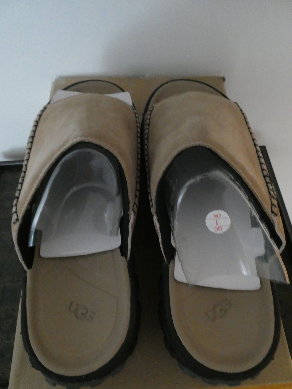 UGG Venture Daze Slide Beige Sandal Shoe Unisex Men Size 12 / Women Size 13