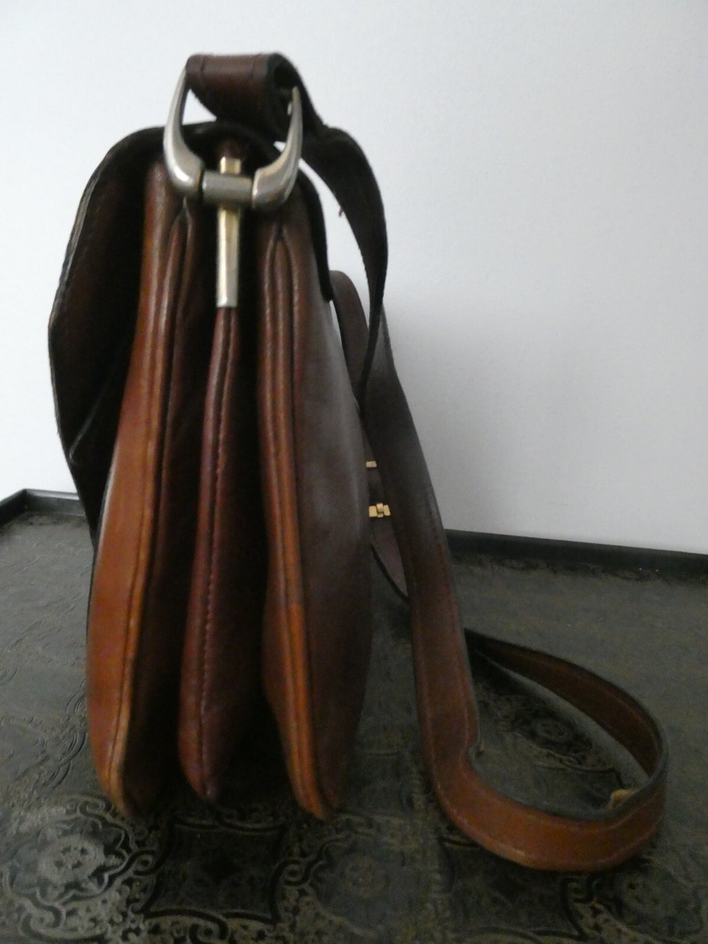 Vintage RAPPI Brown Leather Shoulder Bag Purse Three Compartments Made in Italy