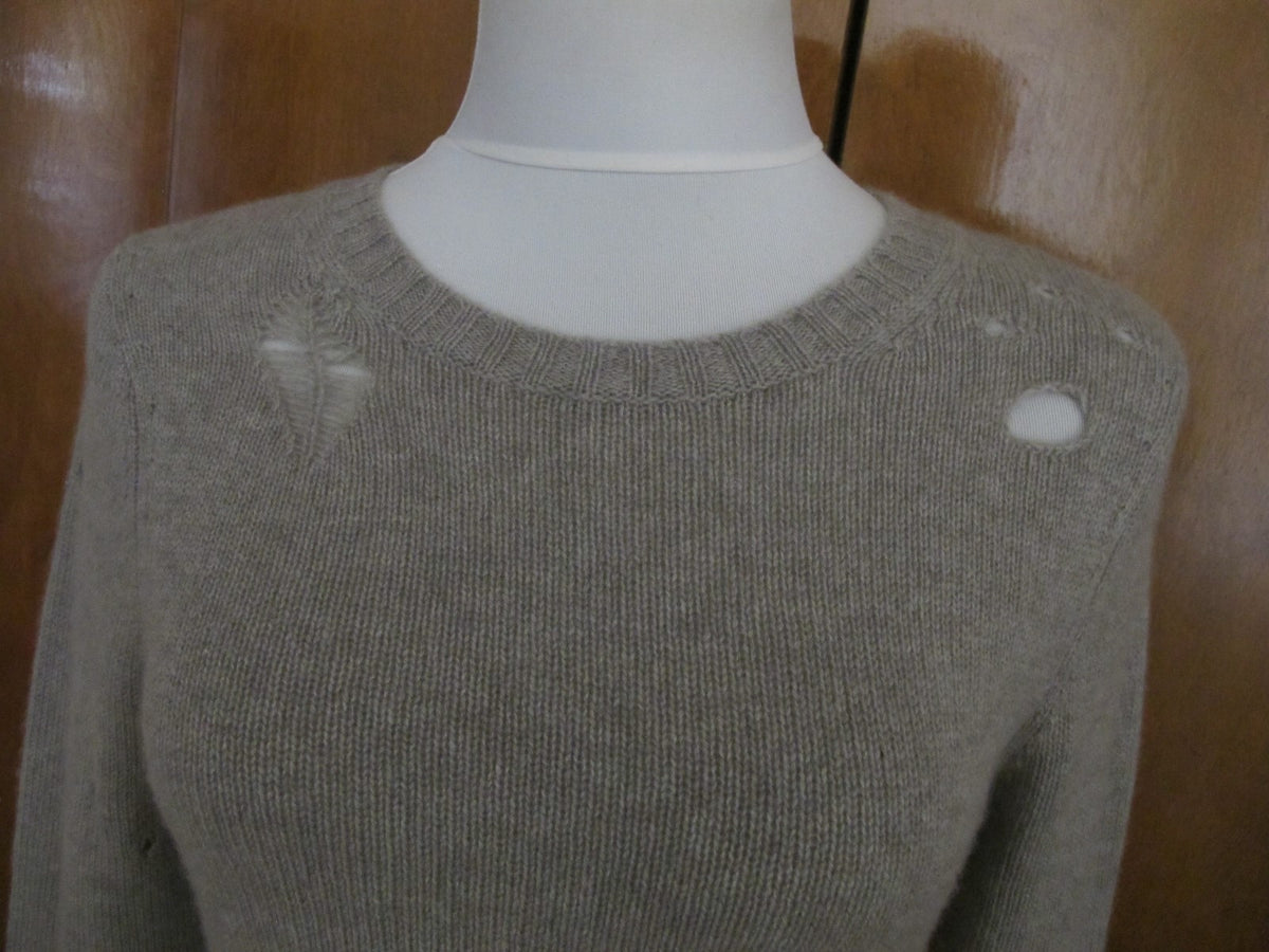 Aqua Women’s Brown Cashmere Distressed Crewneck Cashmere Sweater Small NWT