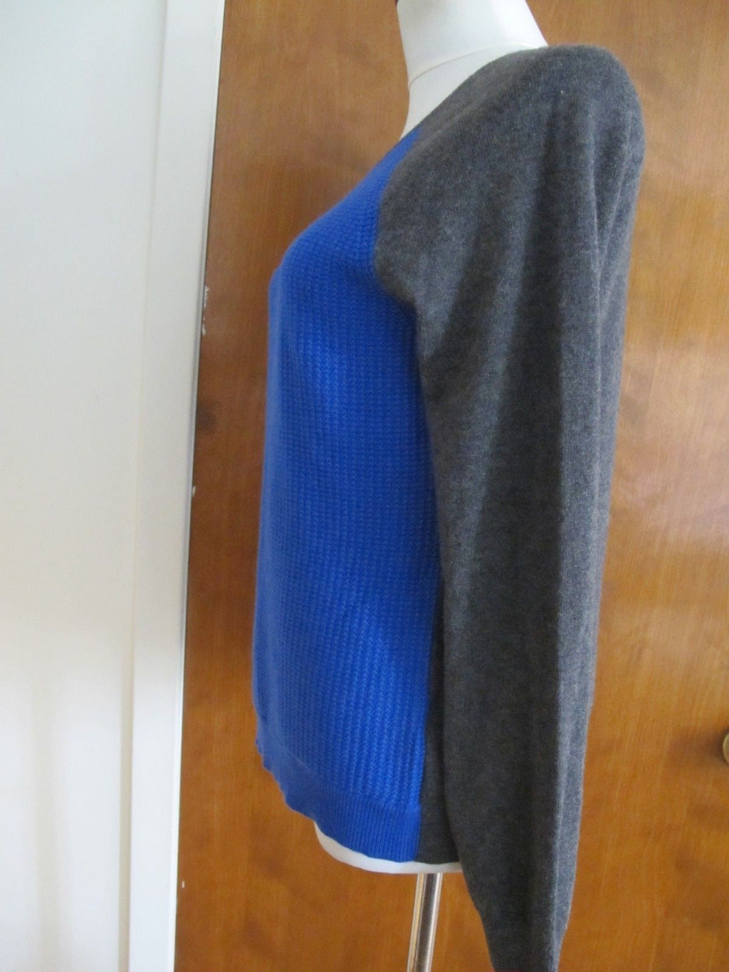 Ralph Lauren Women's Blue Gray Cashmere Sweater Size Medium New