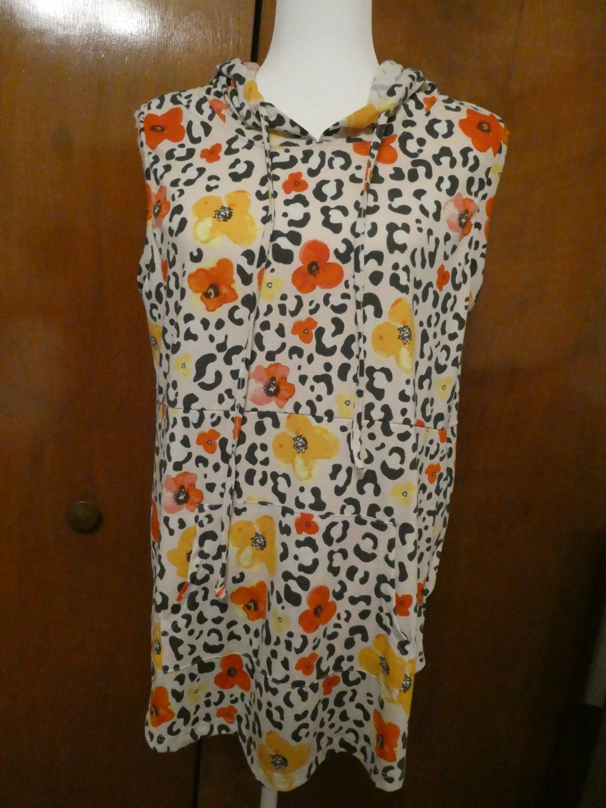 LuLaRoe Hooded Floral Top Size Large