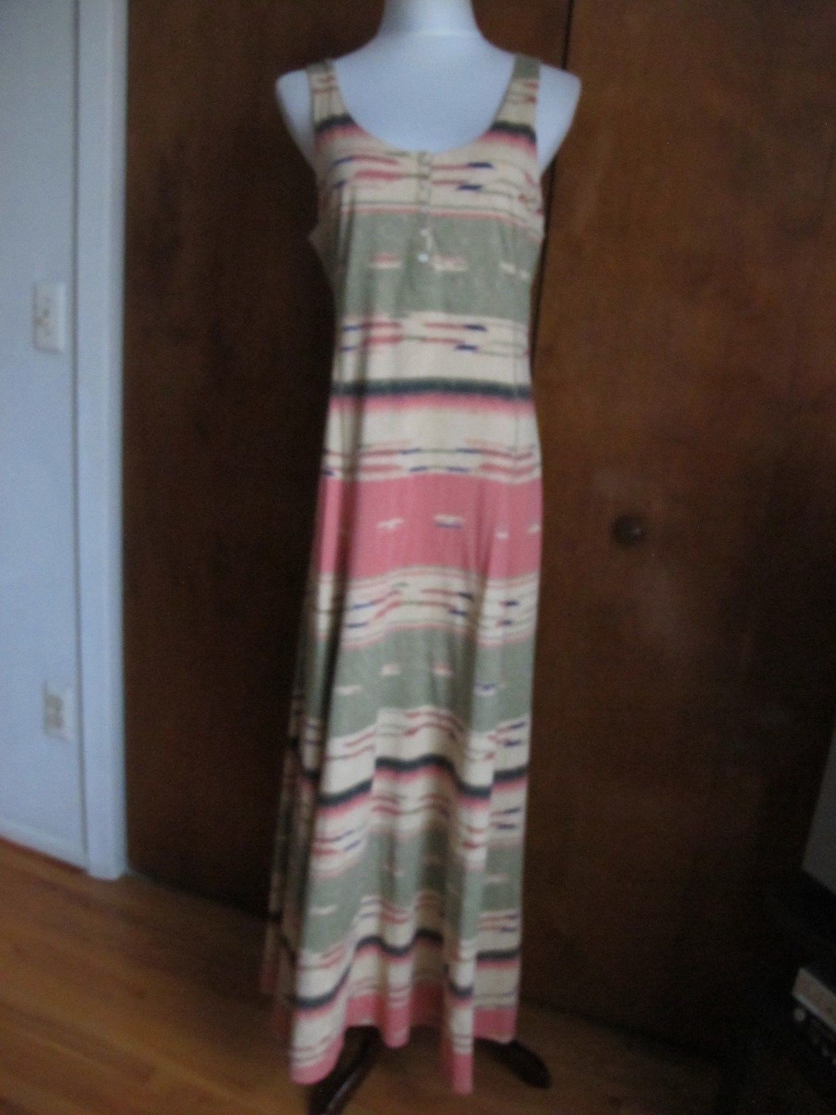 Lauren Jeans CO Women's multi color fitted A-line lined maxi dress Medium New