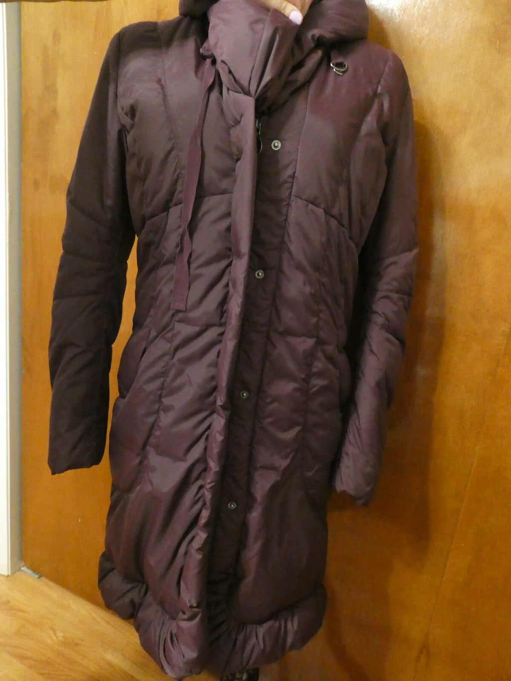 Tahari Women's Burgundy Down Puffer Winter Detailed Coat Jacket Small
