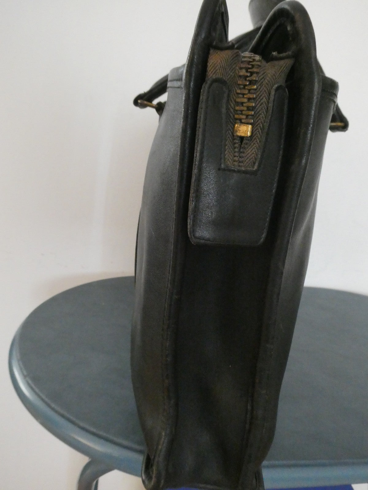 Vintage Authentically Coach Briefcase/ Tote Black Glove-Tanned Leather 570-8625