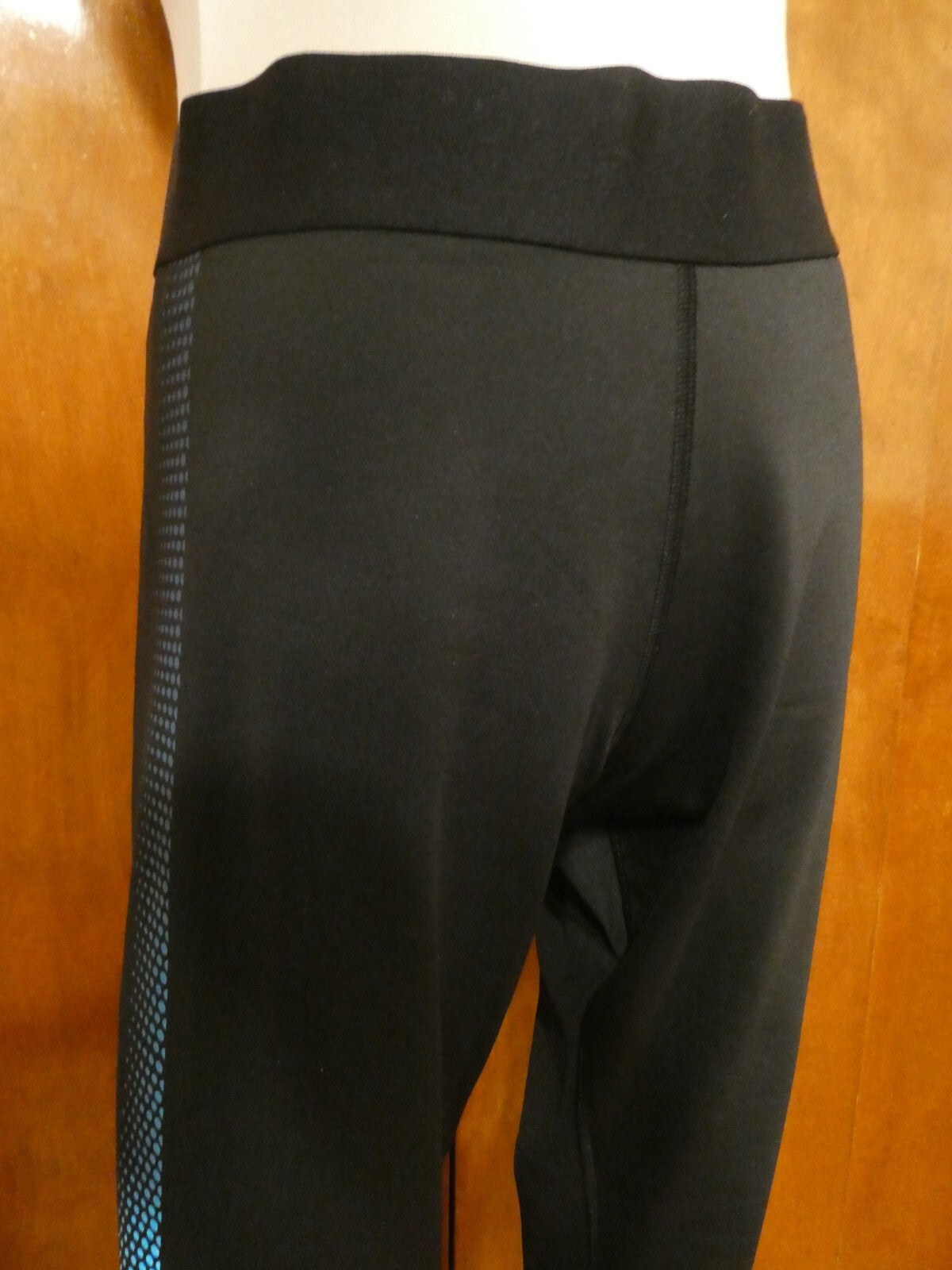 GapFit Capri Women’s Active Regular Rice Leggings Black/Blue Xlarge