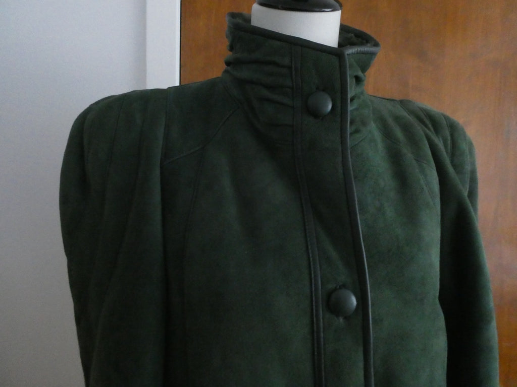 Women's Green Shearling Sheepskin Mid Long Winter Coat Made In Spain Size 10 NWT