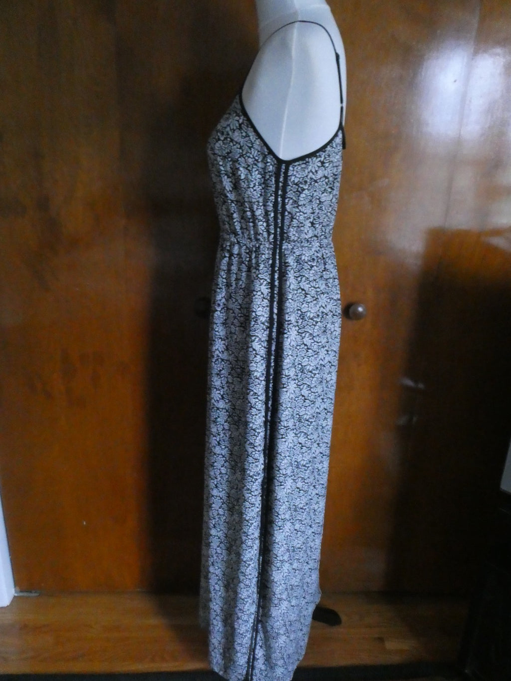 Maxi Dress Size S Black White Floral Sleeveless Elastic Waist LOFT Size Small