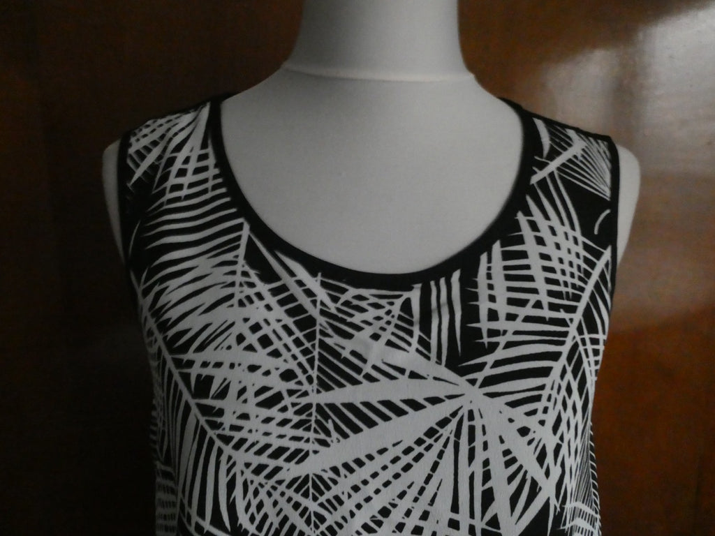Partizia Lusa Milano Black/White Detailed Asymmetric Tunic Dress Size Medium