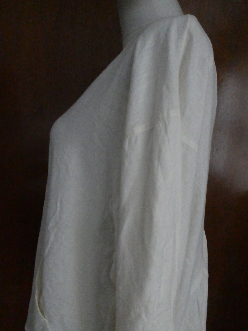 Free People women's ivory linen/rayon crocheted long sleeves top size small