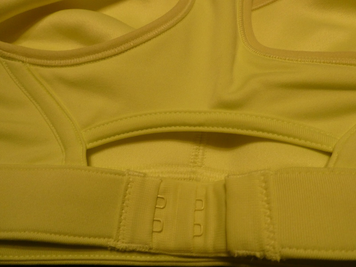 GapFit Women’s Performance High Impact Neon Sports Bra Size 38C
