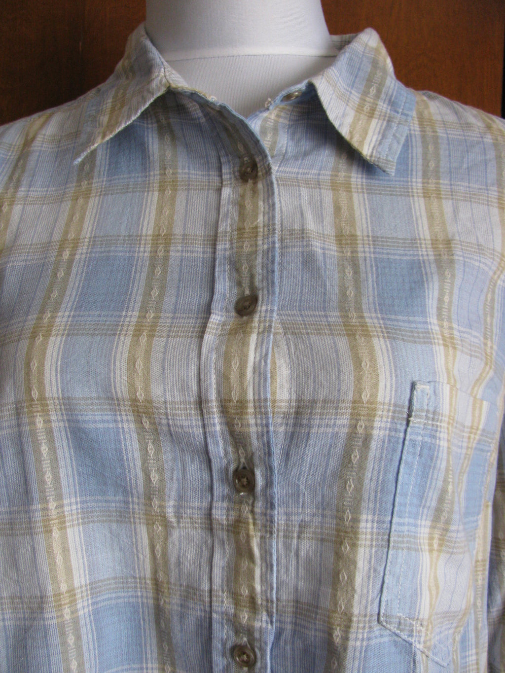Gap women’s  multi color cotton shirt size large