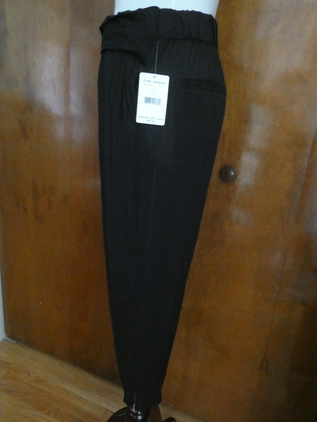 Free People Black Pockets Elastic Waist Rayon Yoga Jogger Pants Size Large
