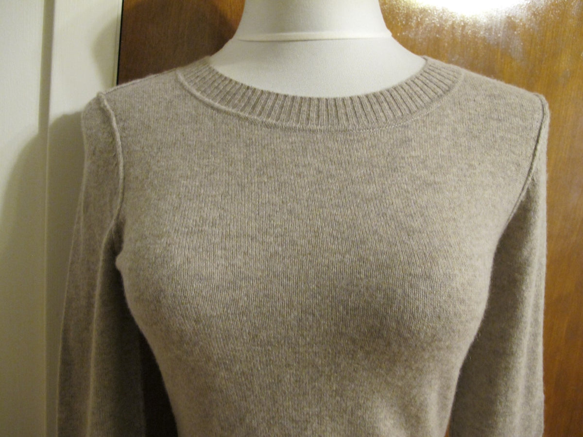 Aqua Women’s Beige Wheat Cashmere Sweater Xsmall 