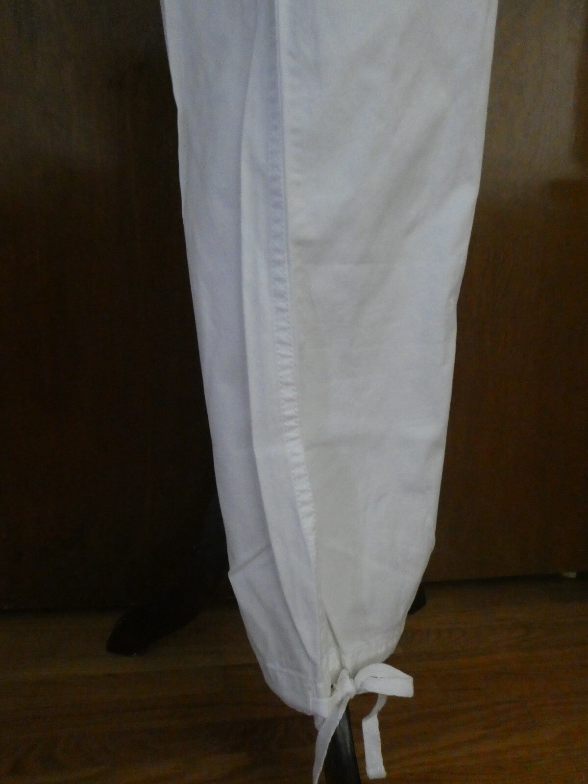 Saks Fifth Avenue Theads women's white cotton detailed pants size 14