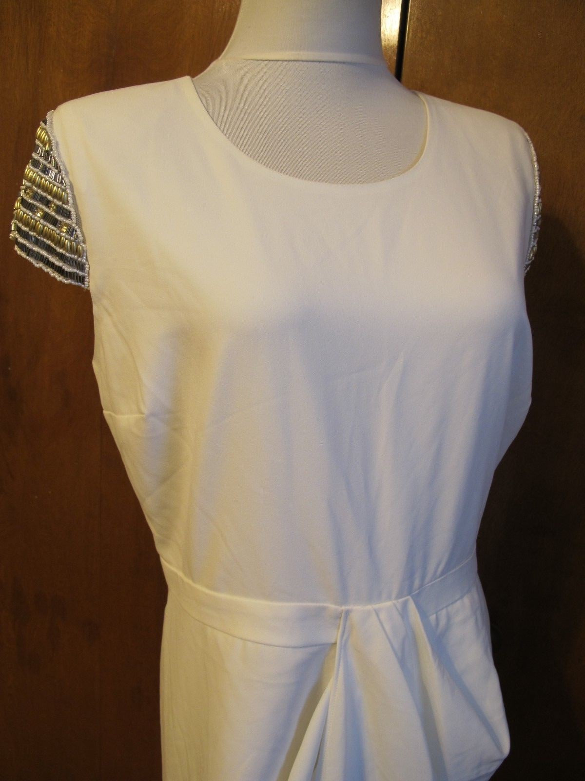 Guess women's off white evening wrap dress size 12 NWT fits size 10