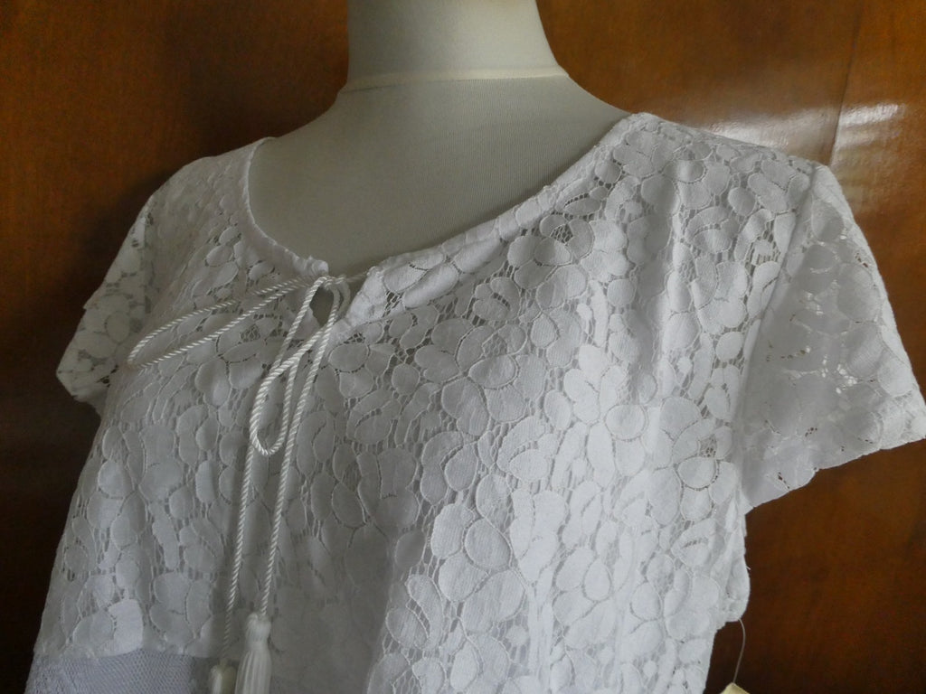 ONE Word women's white fabric craft embroidered lined blouse XLarge