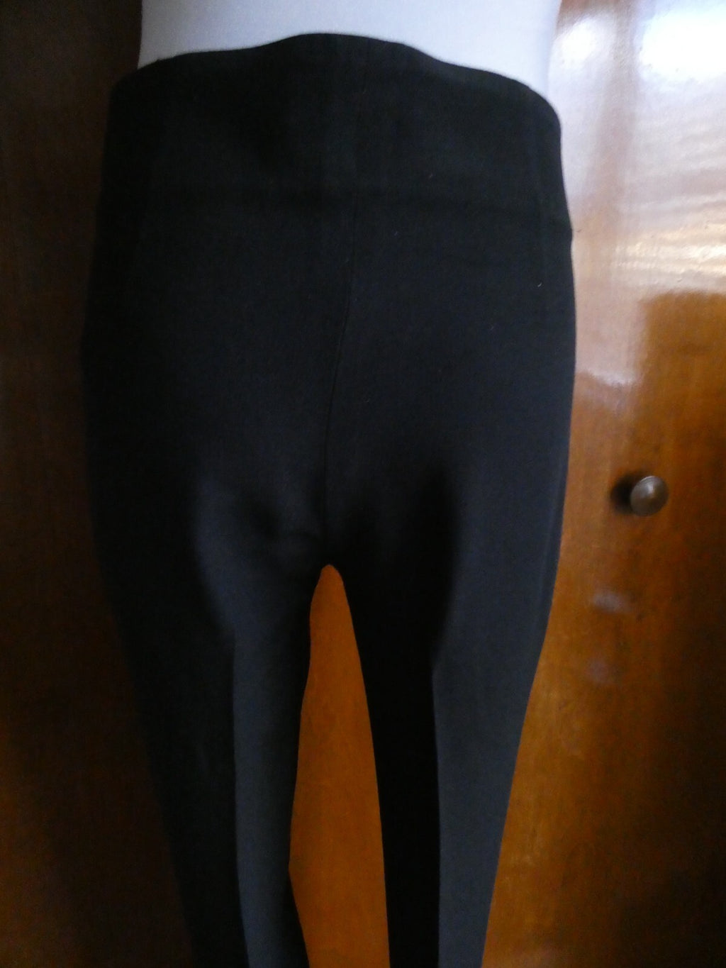 Louis Vuitton Slim Cropped Dressing Pants Black Size 36 France ECC-W05