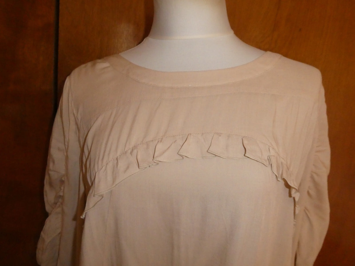 Gap women's stylish Ivory tunic top size XLarge