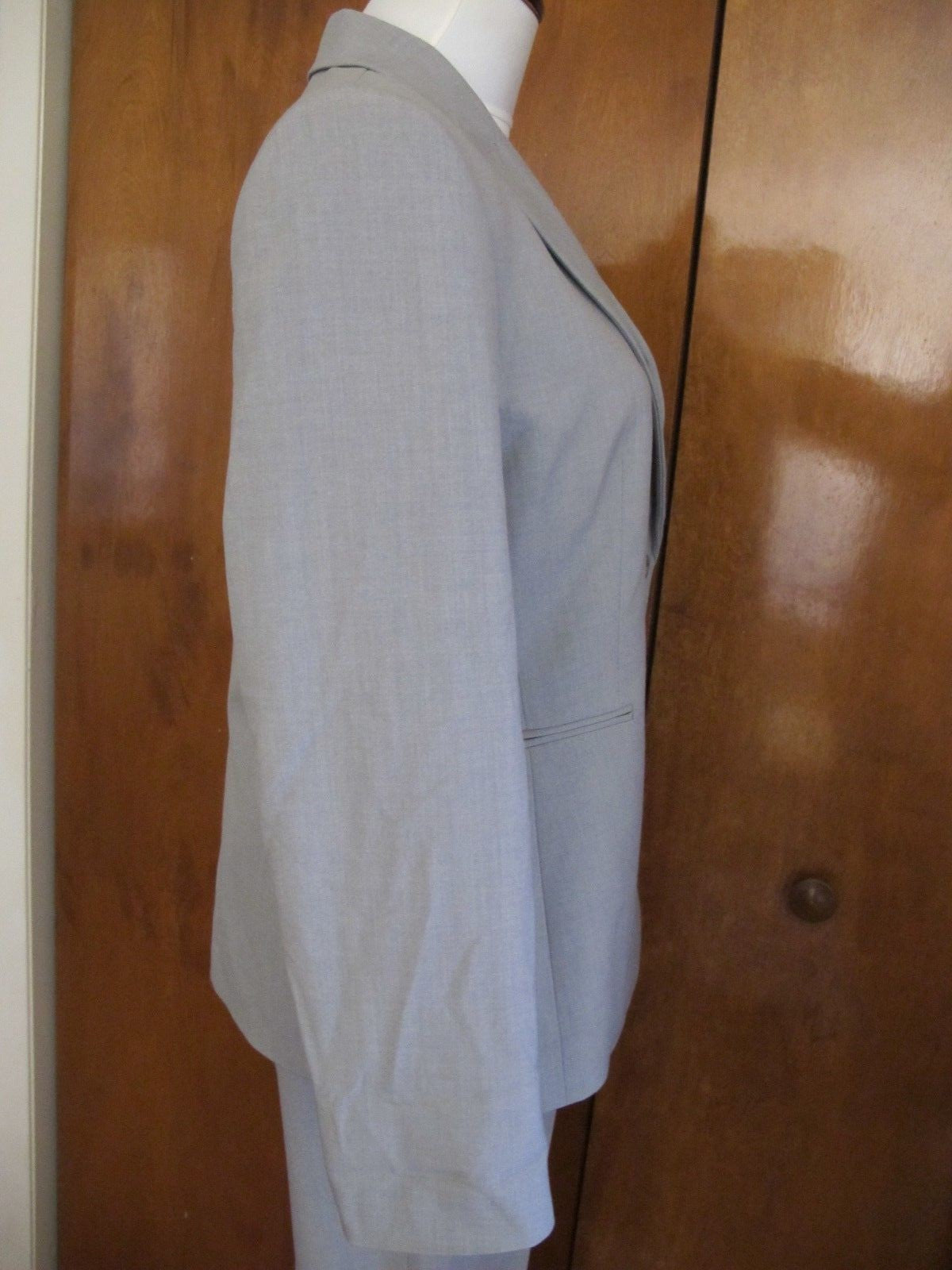 Tahari Asl Women’s Heather Gray Pant Suit Set New