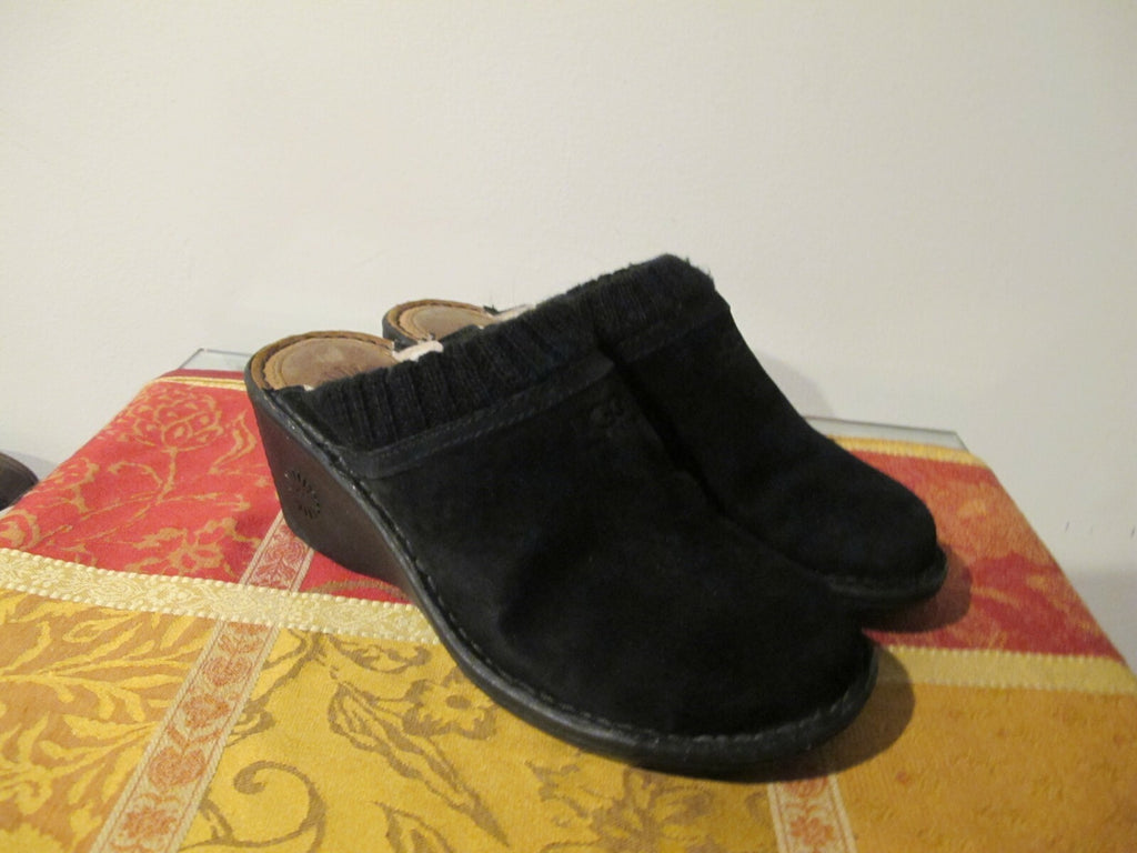 Ugg Australia SN 1934 Black Suede Sheep Shearling Lined Women’s Slippers Size 6