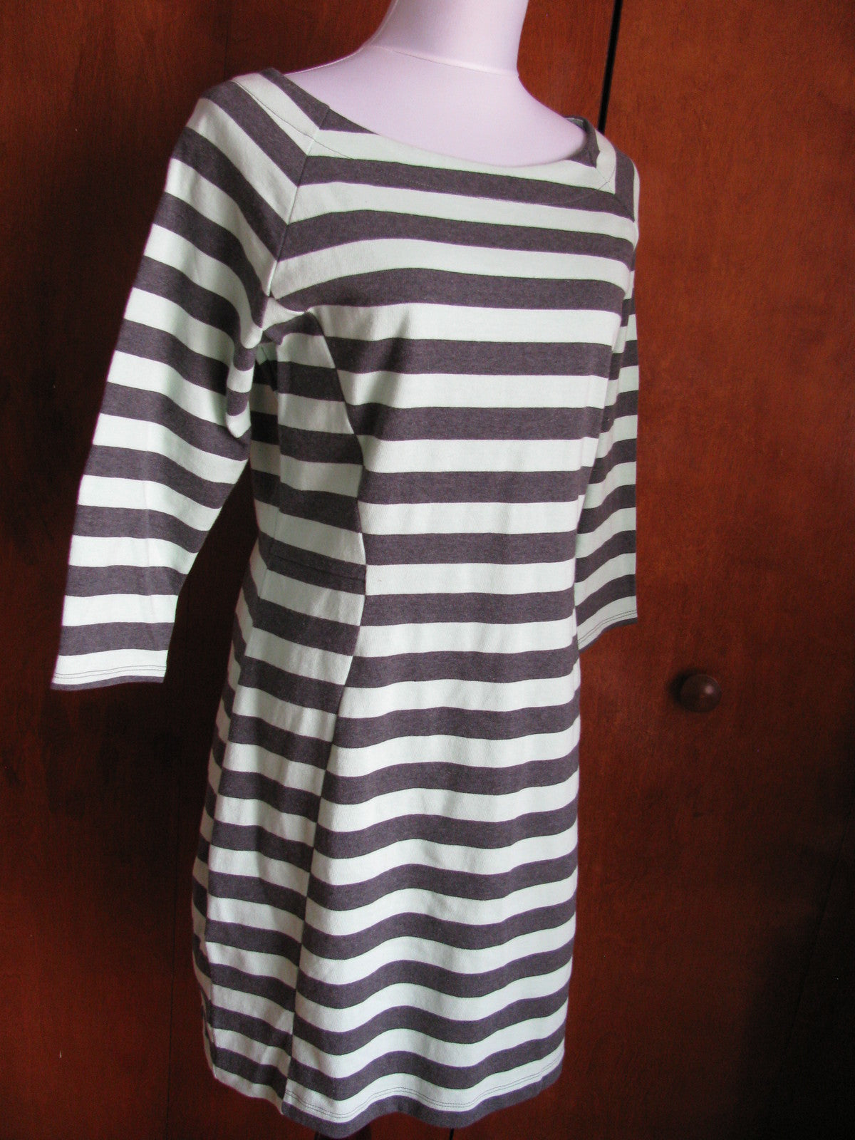Gap Women's Striped Fitted 3/4 Sleeves Dress New