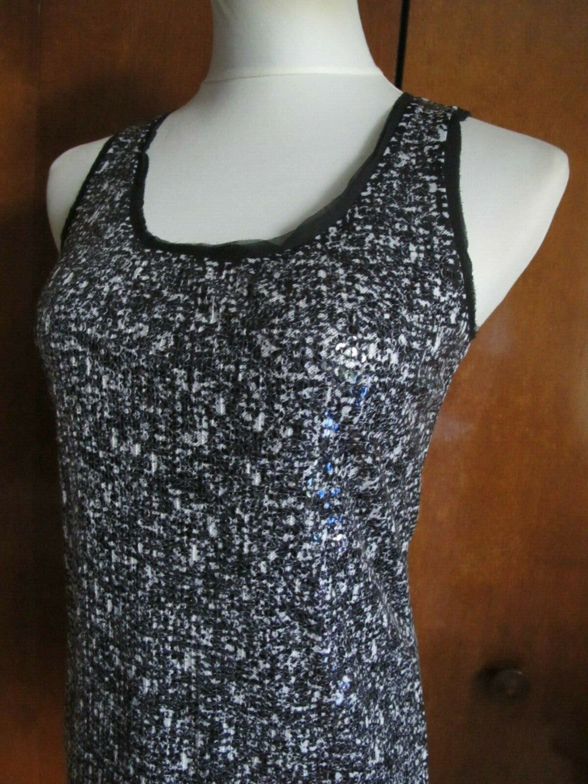 Ann Taylor  women's black evening blouse top size small pre owned 