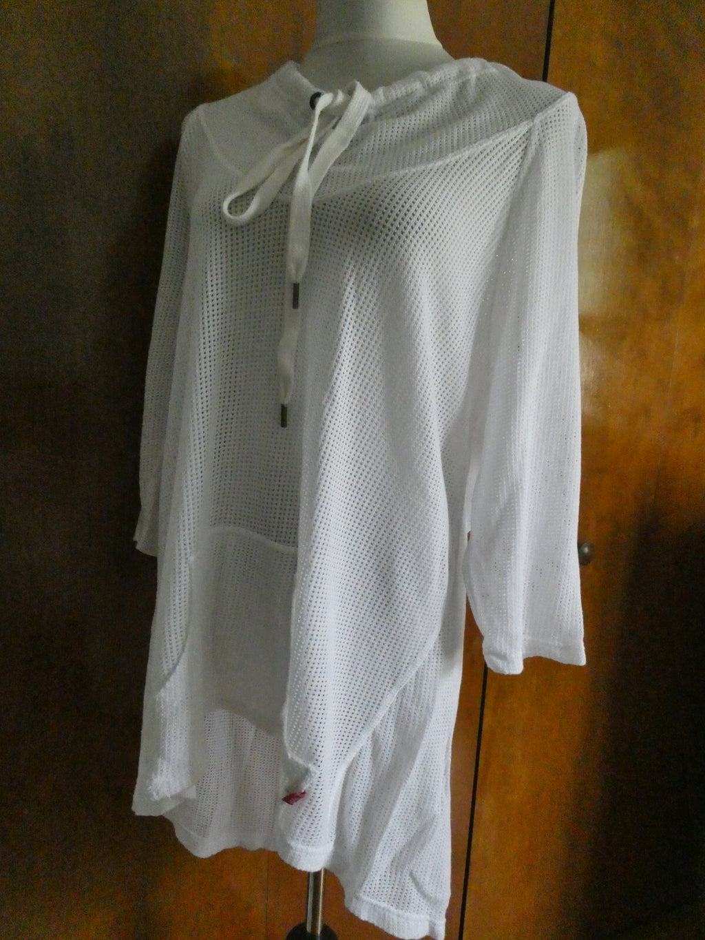 Free People Women’s White 3/4 Sleeves Tunic Long Beach Top Size M/L