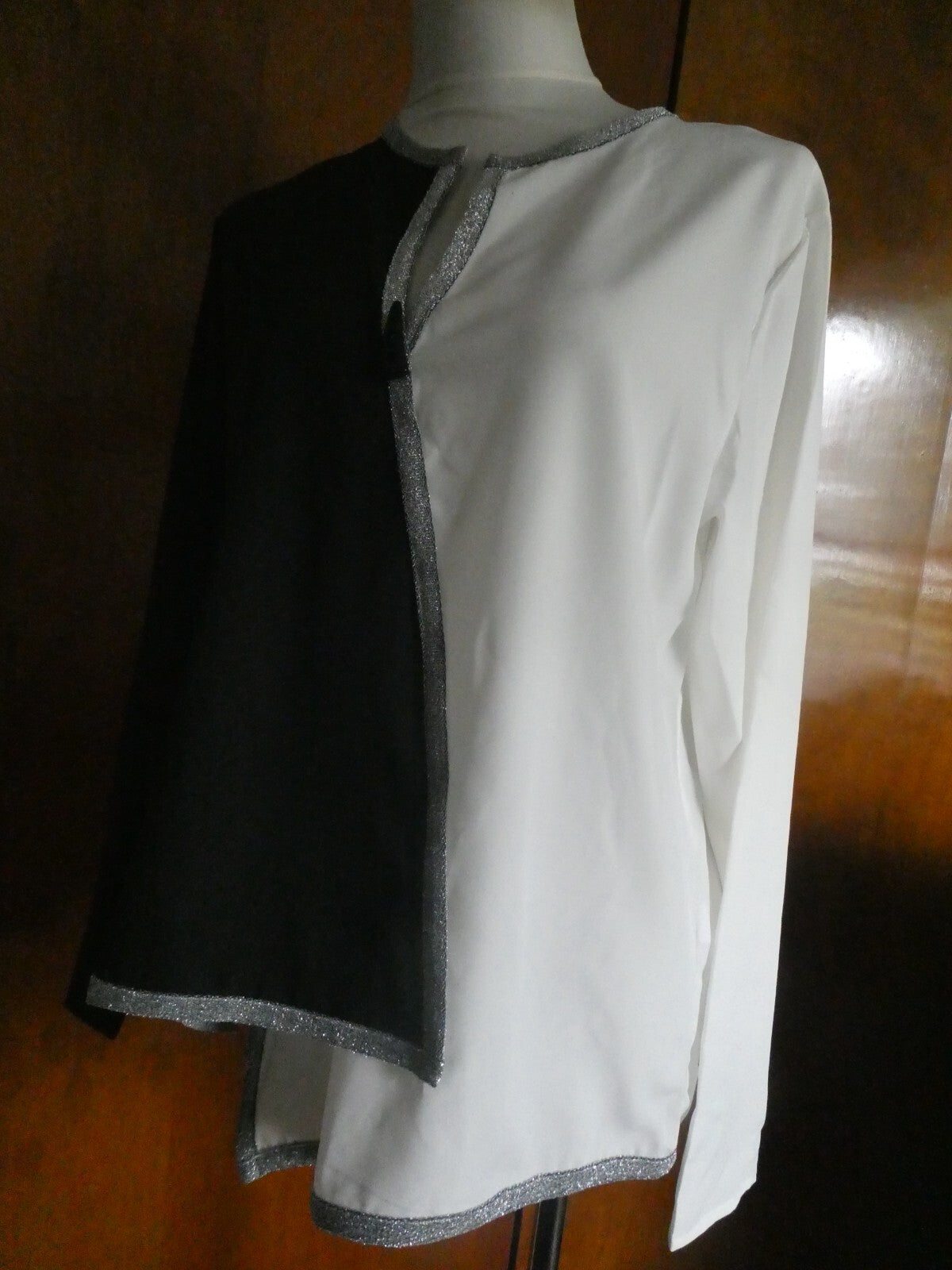 Made With Love women's white/black top XL, XXL- (XL fits L), (XXL fits XL)