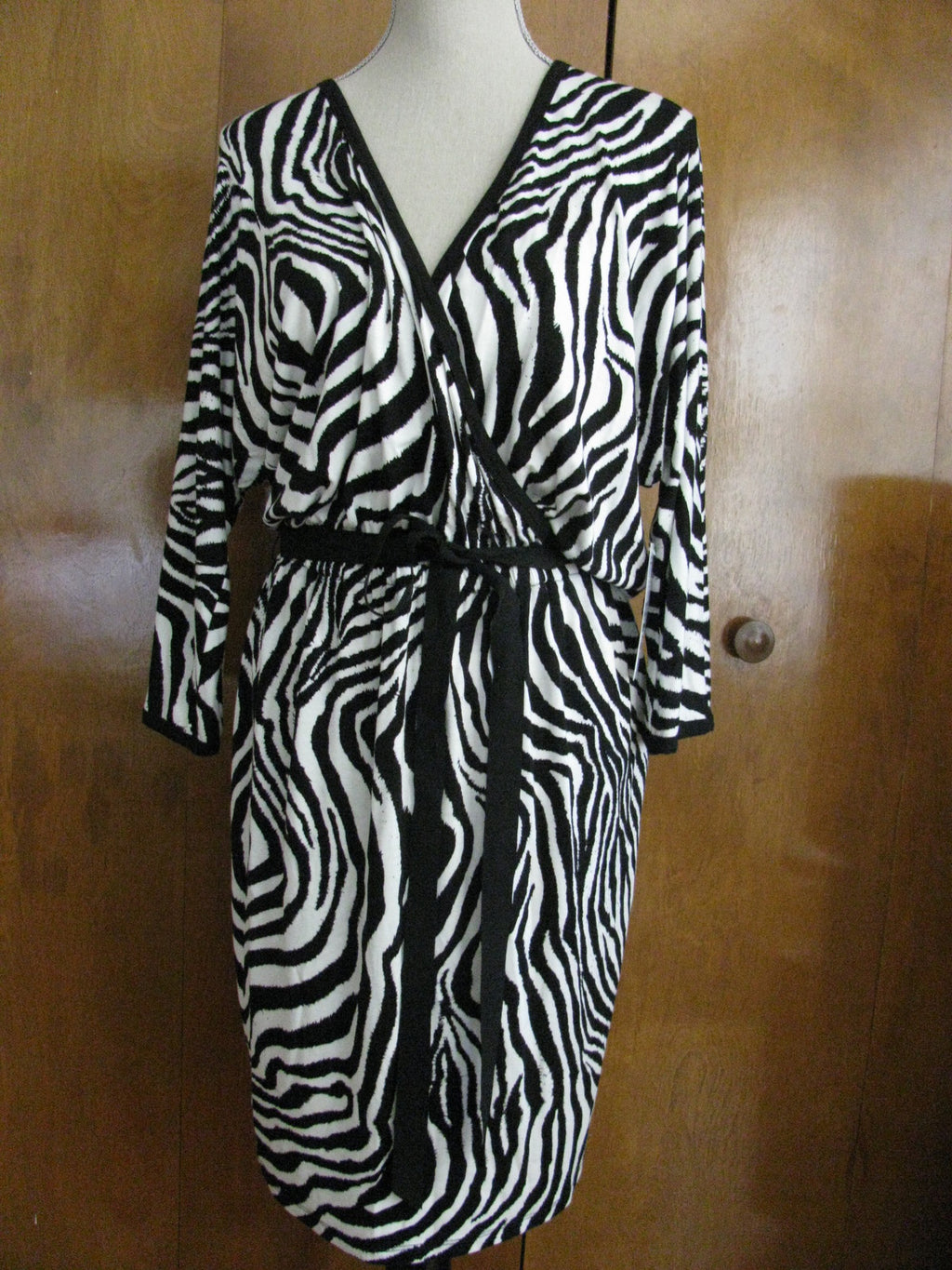 Karen Kane Sweet Dream women's black white zebra wrap dress 