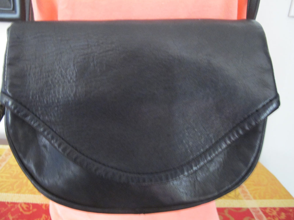 Tignanello Vintage Women's Black Genuine Leather Crossbody Side Pockets Handbag