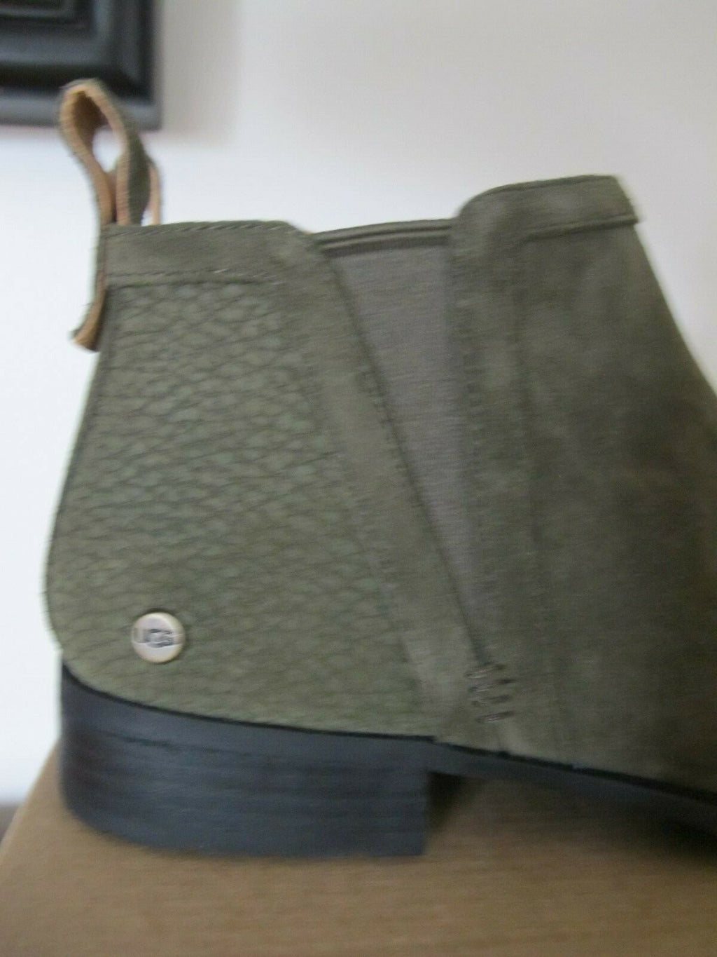 UGG Mcclaire ankle boots women’s soft suede green new 7, 8