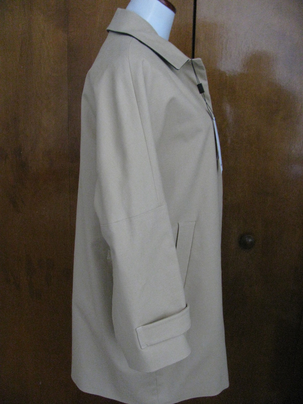 Lacoste Sahara Women Lightweight Lined Coat Button Front Adjustable Buckles