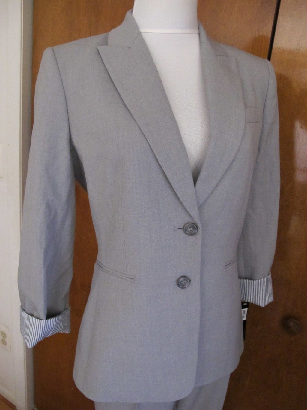 Tahari Asl Women’s Heather Gray Pant Suit Set New