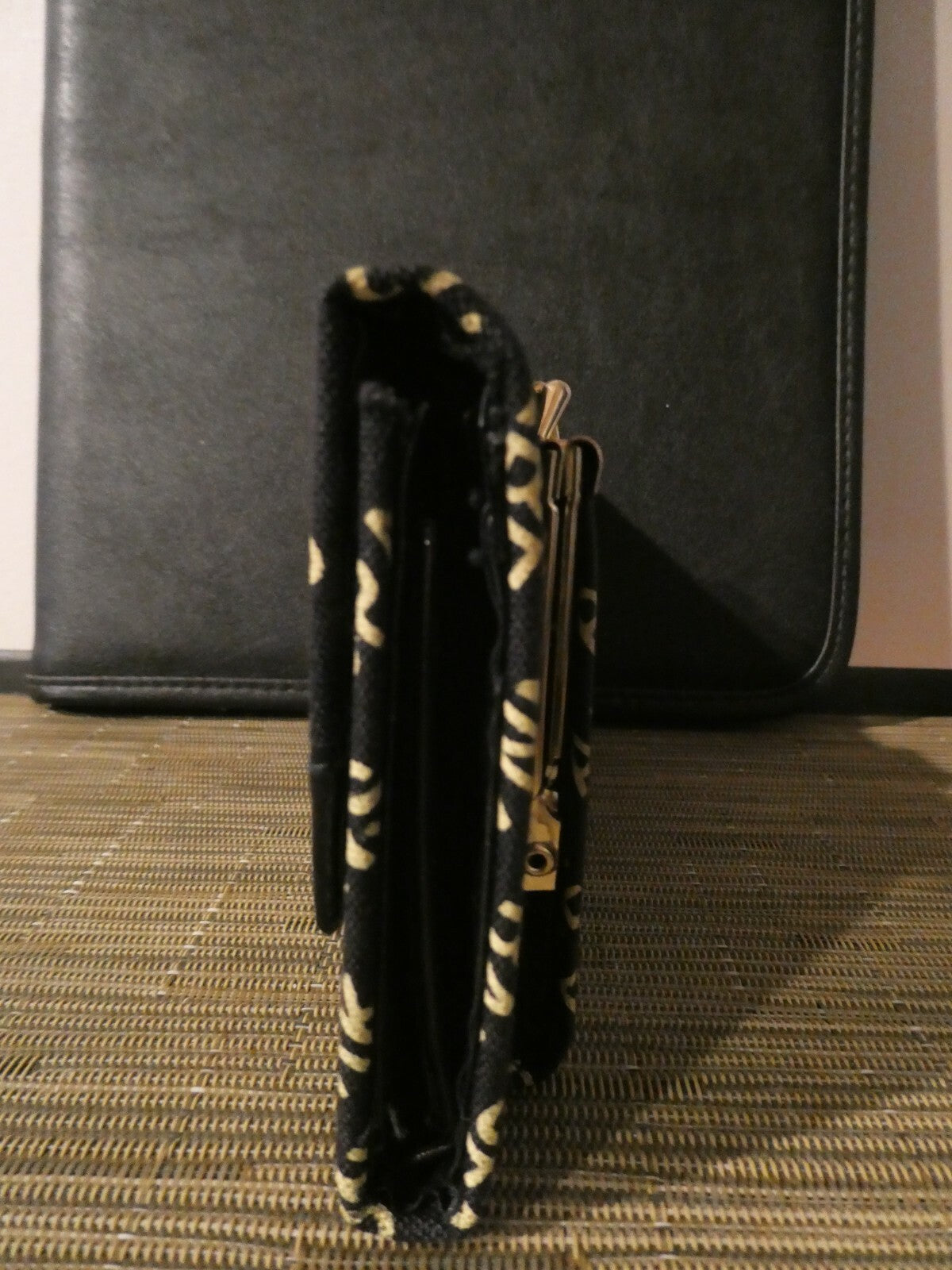 Wallet Yellow/Black Women's Wide 7” X Tall 4” Taiwan
