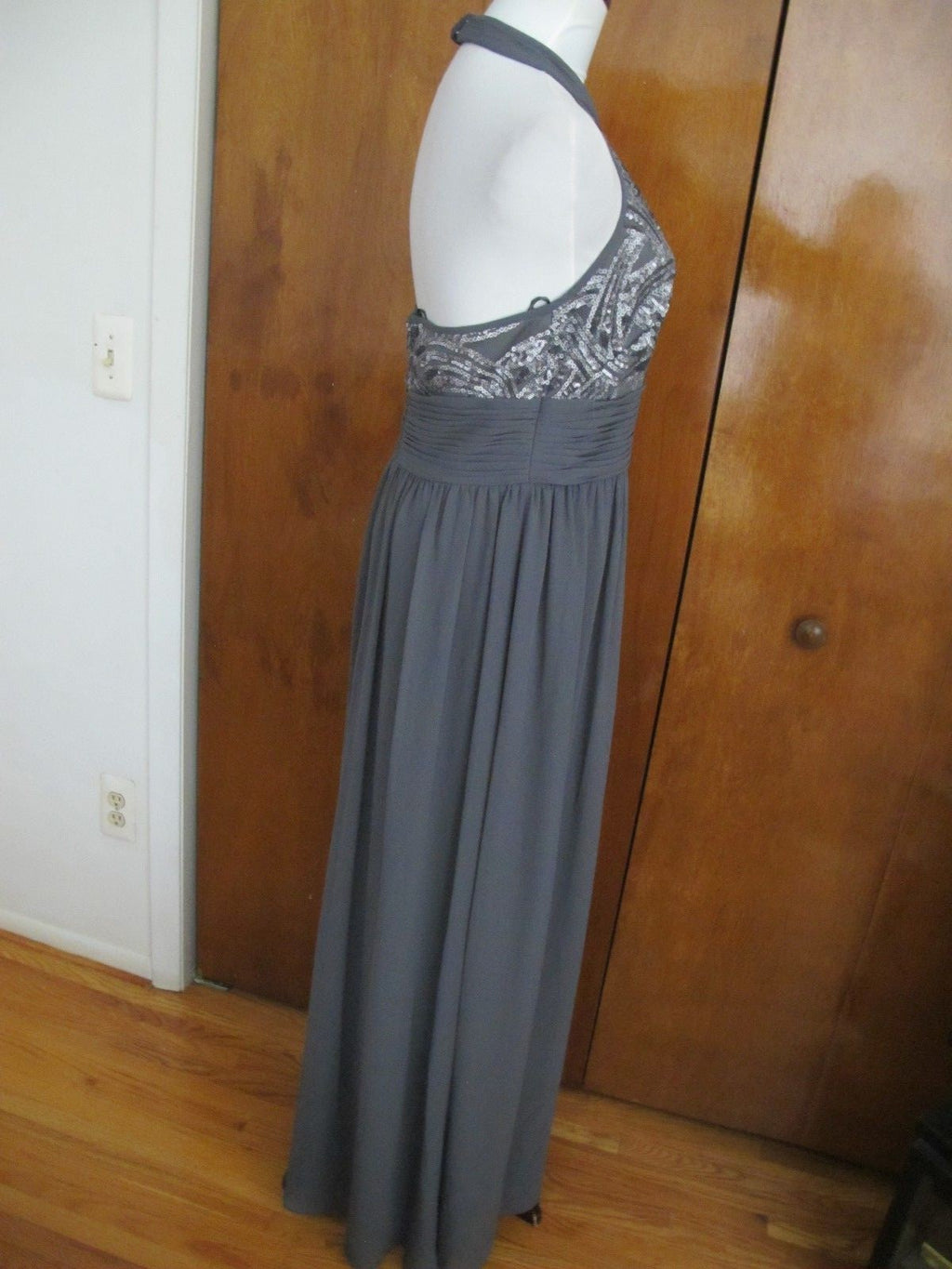 JS Boutique women's gray maxi evening sequined mesh dress size 10 