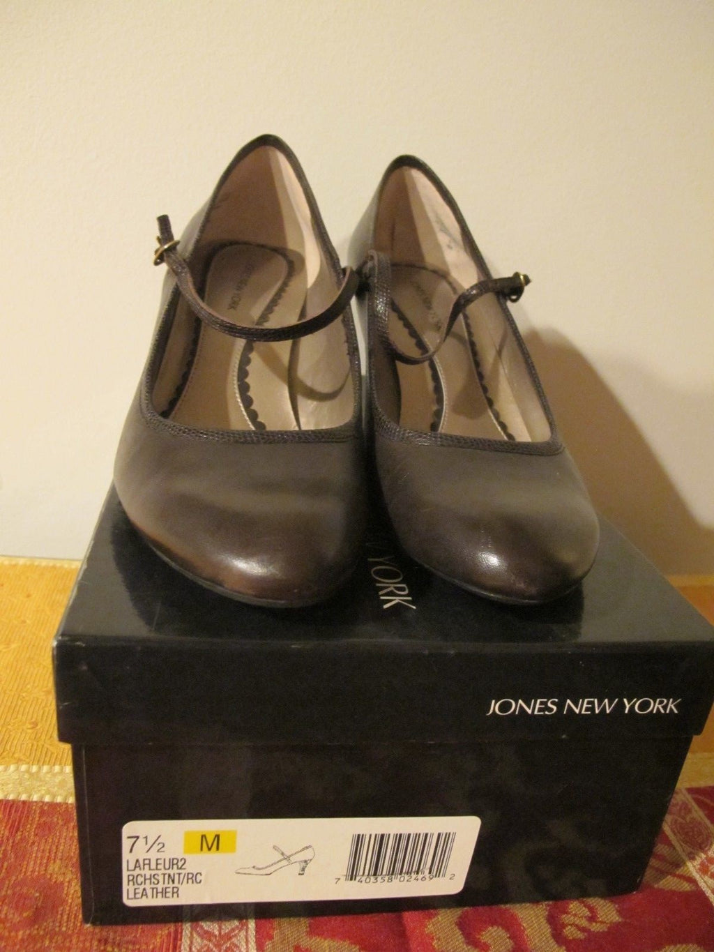 Jones New York Women’s Brown Leather Ankle Strap Shoes Size 7.5