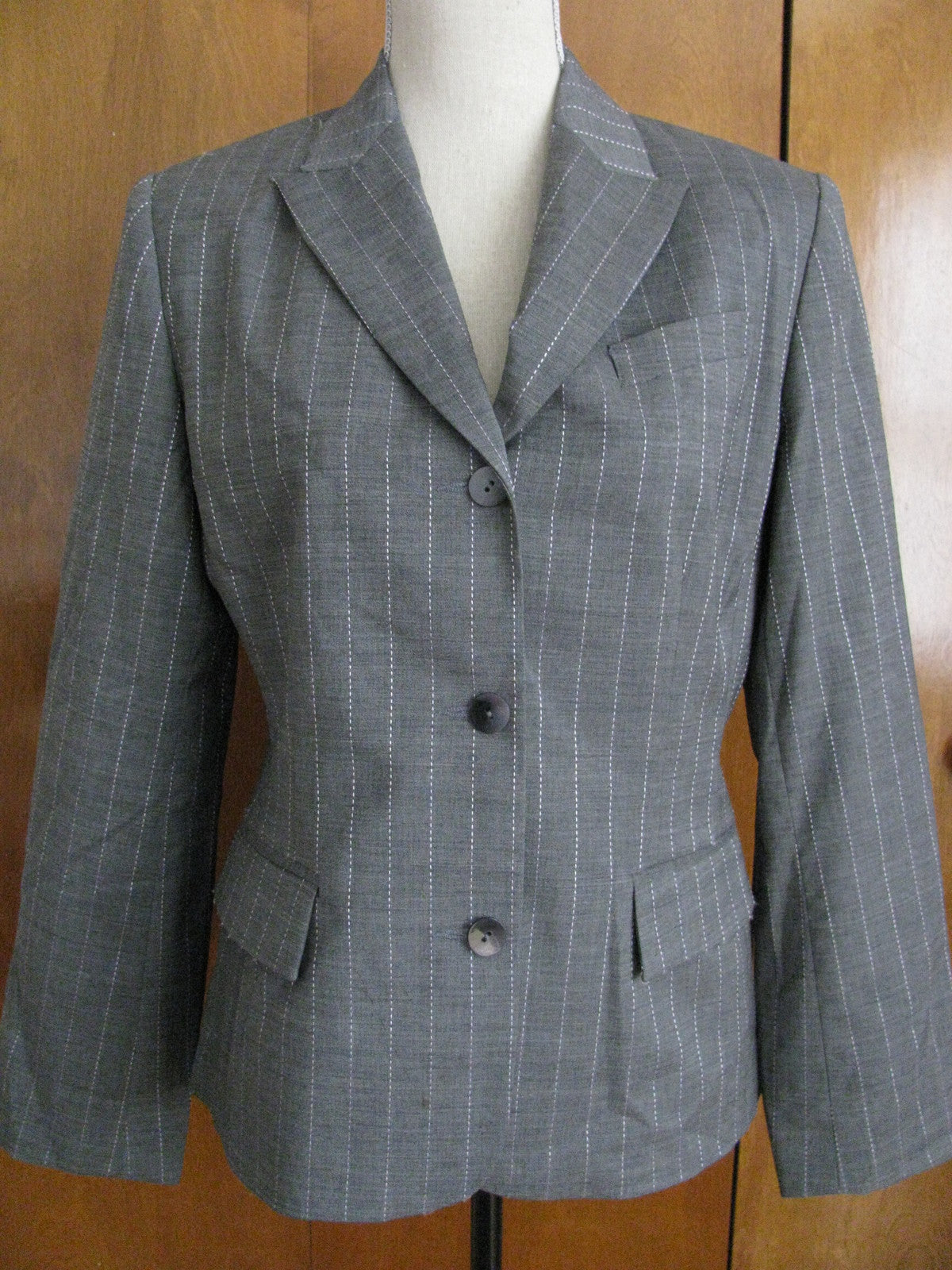 Holt Renfrew Collection women's gray  stitched stripes wool lined blazer size 6